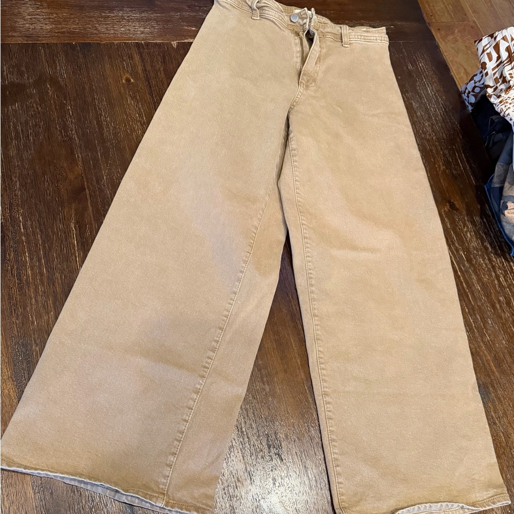 Universal Thread Sailor Wide-Leg Khaki Jeans